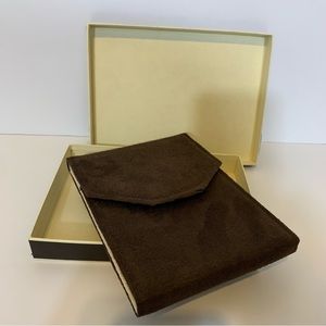 Necklace Gift Box with Soft Fabric Padded Fold-over Storage Pouch